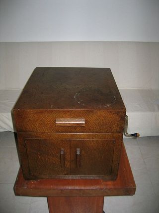 E.M.G Mark IV